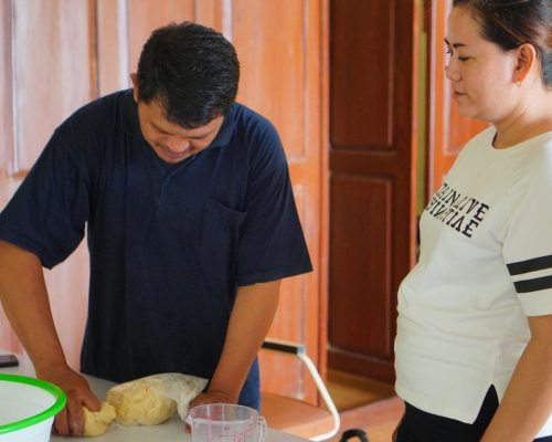 Pelatihan Pembuatan Bakpia